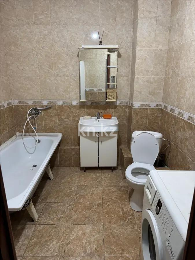 Продажа 1-комнатной квартиры, 45 м², пр. Богенбай батыра, дом  56 в Астане - фото 3