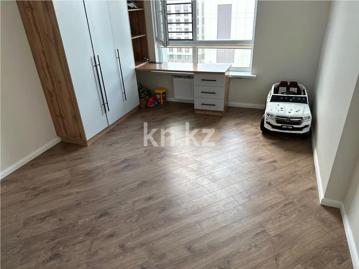 Продажа 3-комнатной квартиры, 61 м², ул. Байтурсынова, дом  47 стр в Астане - фото 2