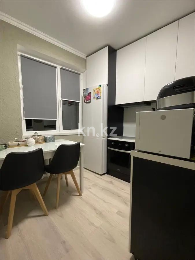 Продажа 3-комнатной квартиры, 60 м², мкр-н 1, дом  34 в Алматы - фото 4