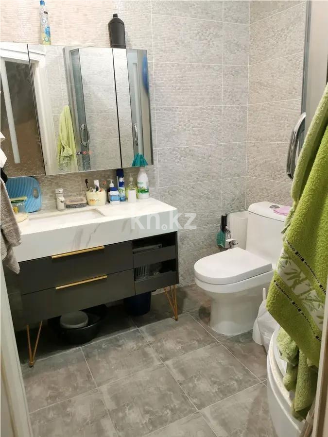 Продажа 3-комнатной квартиры, 130.6 м², ул. Достык, дом  5/2 в Астане - фото 3