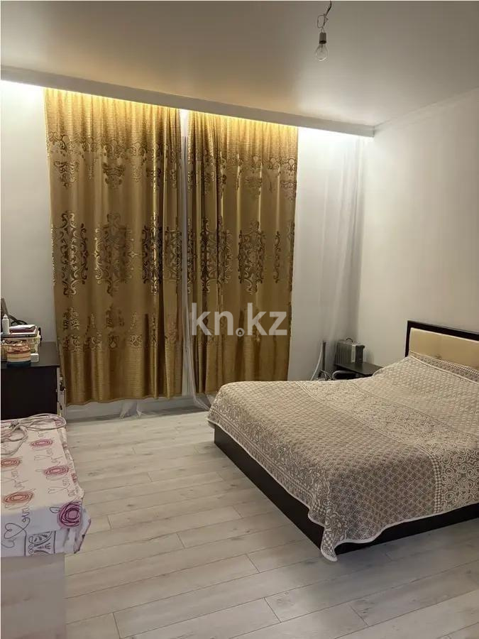 Продажа 2-комнатной квартиры, 76 м², ул. Байтурсынова, дом  29б в Астане - фото 2