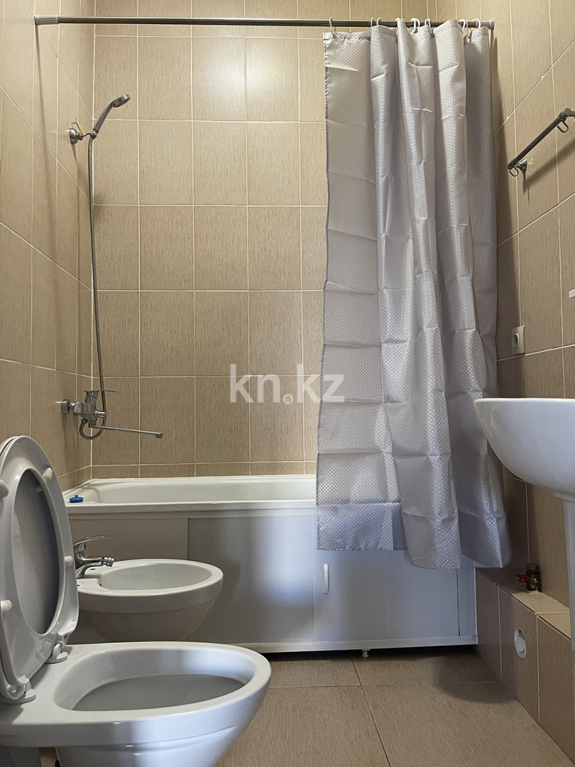 Аренда 2-комнатной квартиры, 62 м², пр. Кабанбай батыра, дом  60/11 - ул. Гейдара Алиева в Астане - фото 13