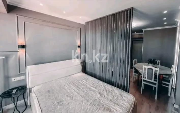Продажа 1-комнатной квартиры, 38 м², ул. Жолымбет, дом  42/5 в Алматы - фото 2