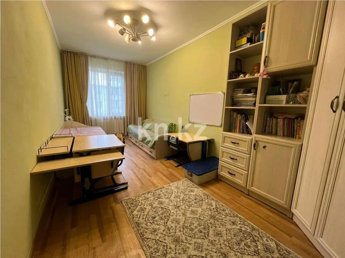 Продажа 4-комнатной квартиры, 85 м², мкр. Мамыр-2, дом  7 в Алматы - фото 4