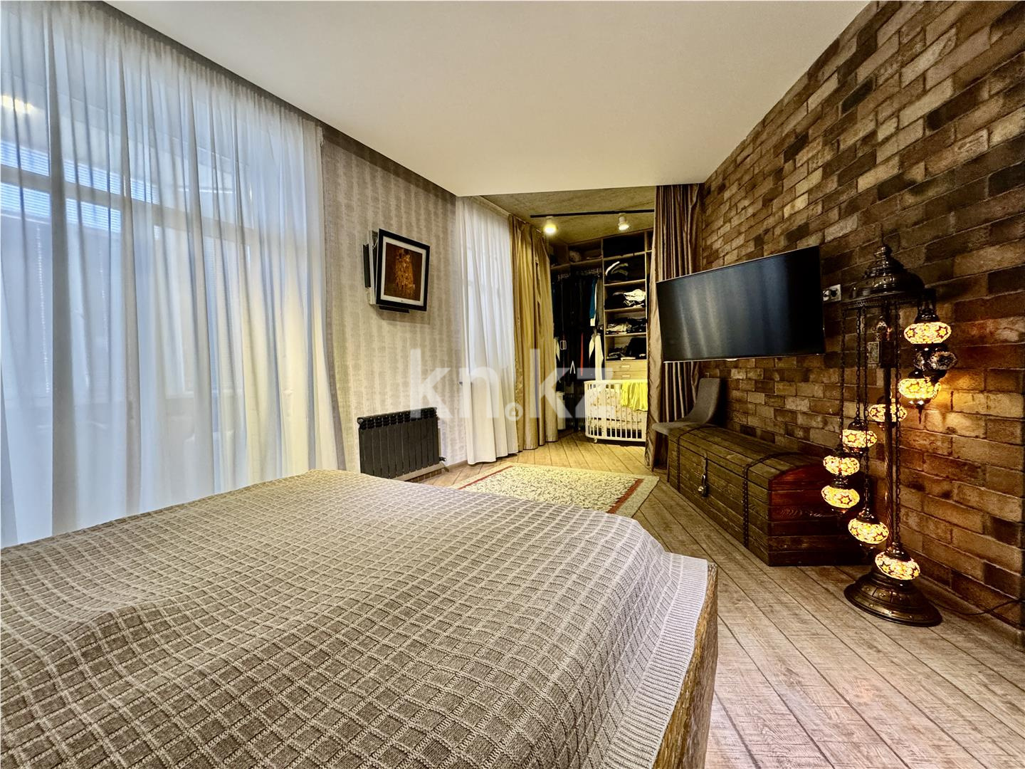 Продажа 3-комнатной квартиры, 160 м², ул. Аманжолова, дом  41 в Караганде - фото 18