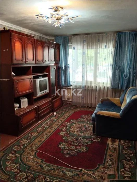 Продажа 3-комнатной квартиры, 61 м² в Караганде