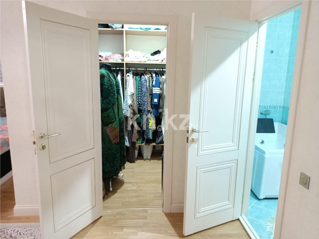 Продажа 4-комнатной квартиры, 177.6 м² в Астане - фото 28