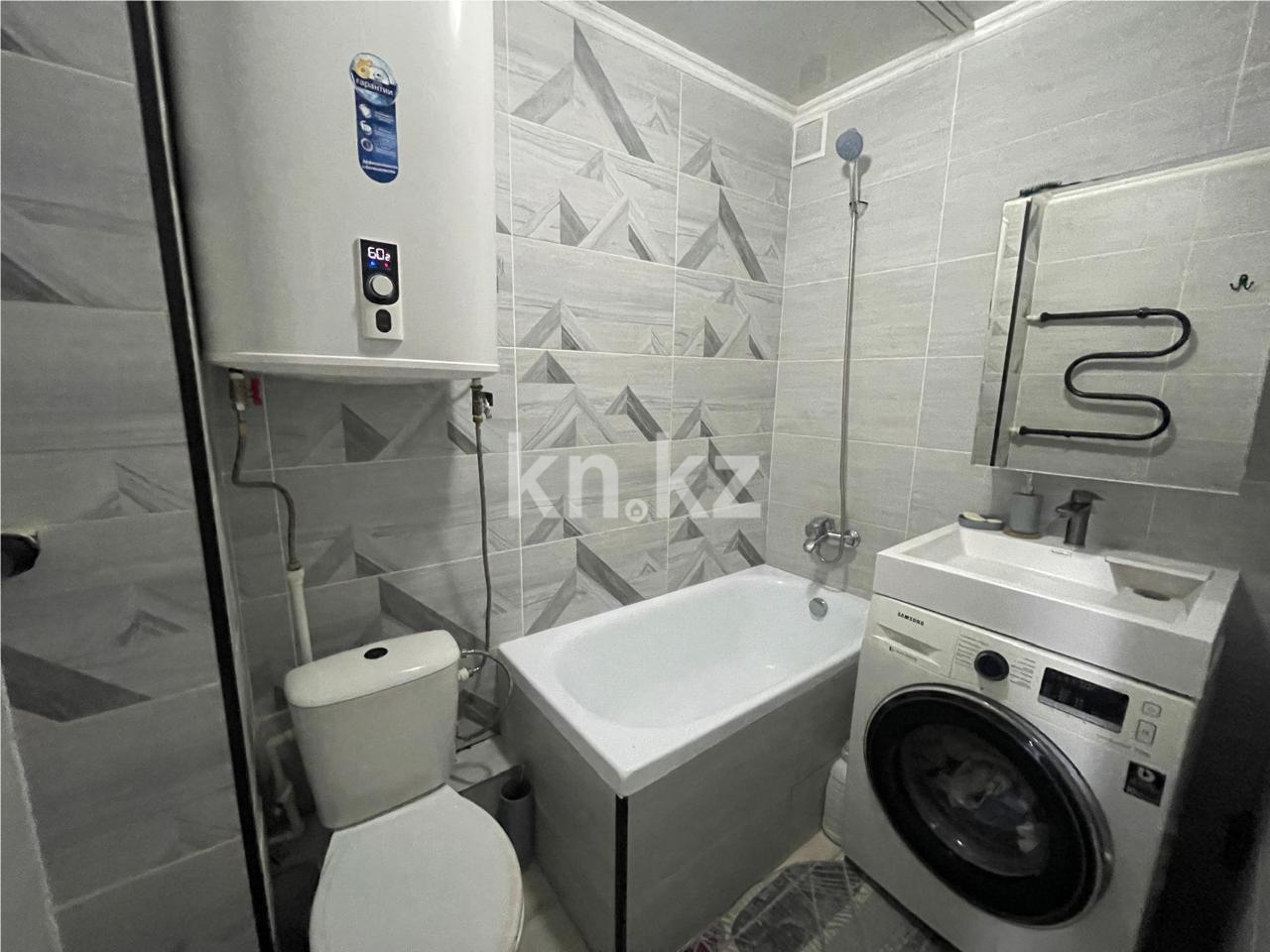 Продажа 3-комнатной квартиры, 70 м², ул. Сатыбалдина в Караганде - фото 12