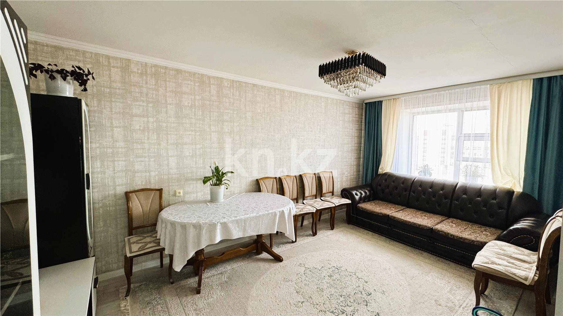 Продажа 3-комнатной квартиры, 72 м², пр. Назарбаева, дом  43 в Караганде