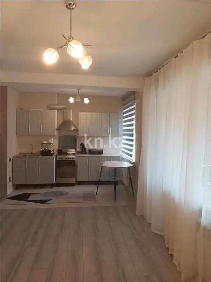 Продажа 1-комнатной квартиры, 36 м², ул. Жарокова, дом  126 в Алматы