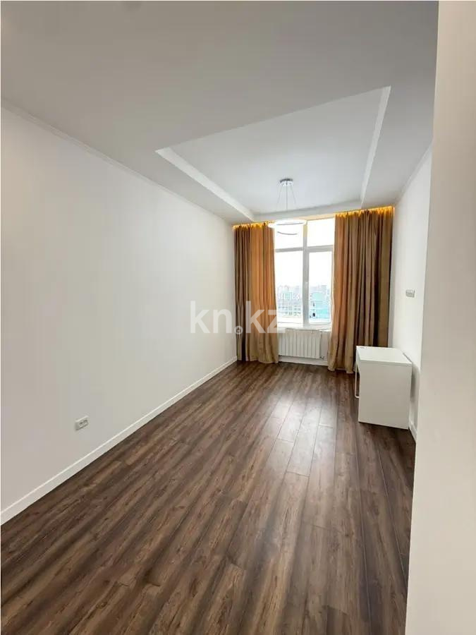 Продажа 1-комнатной квартиры, 37 м², ул. Мухамедханова, дом  12/3 в Астане