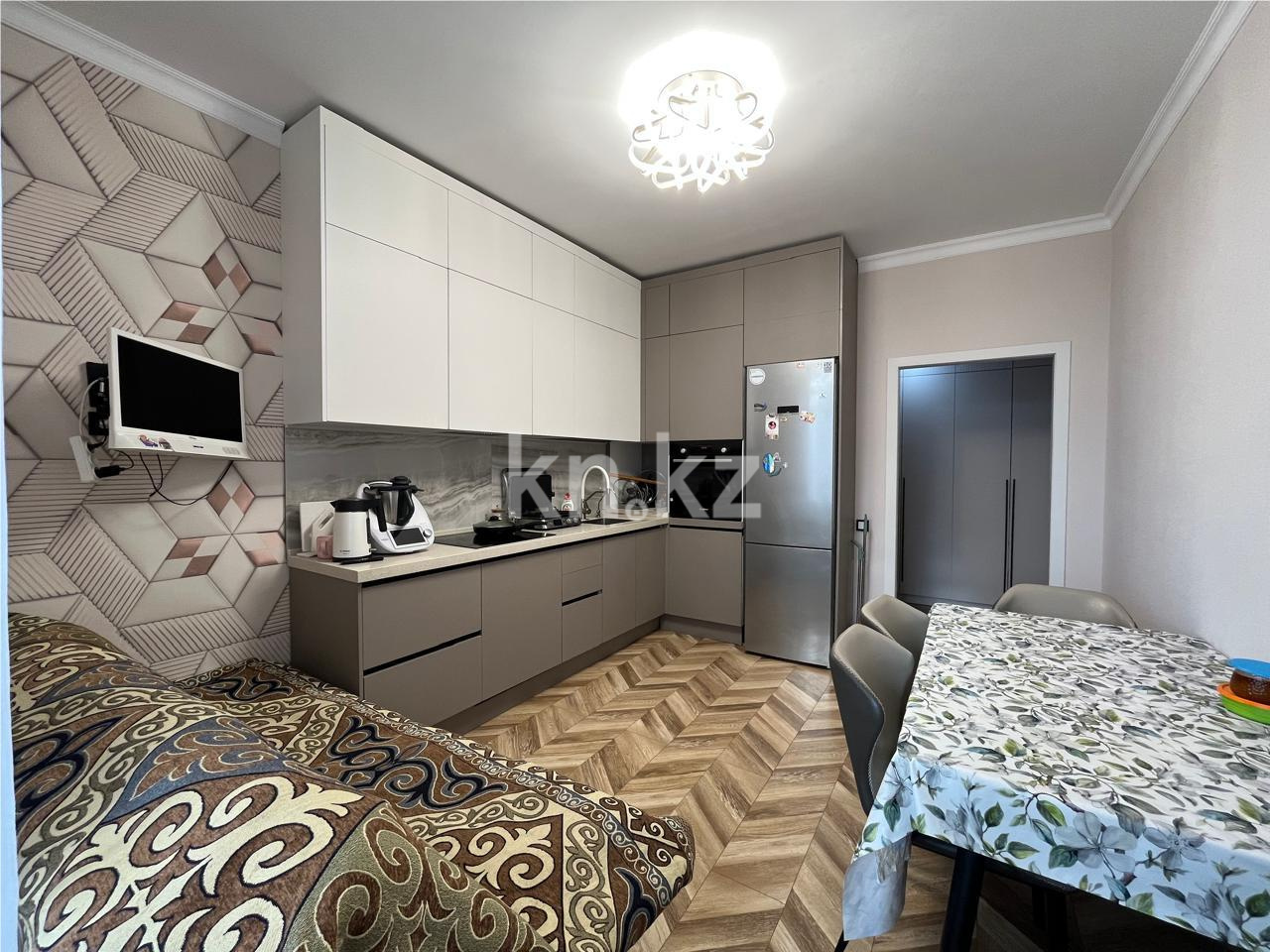 Продажа 2-комнатной квартиры, 72 м² в Астане - фото 11