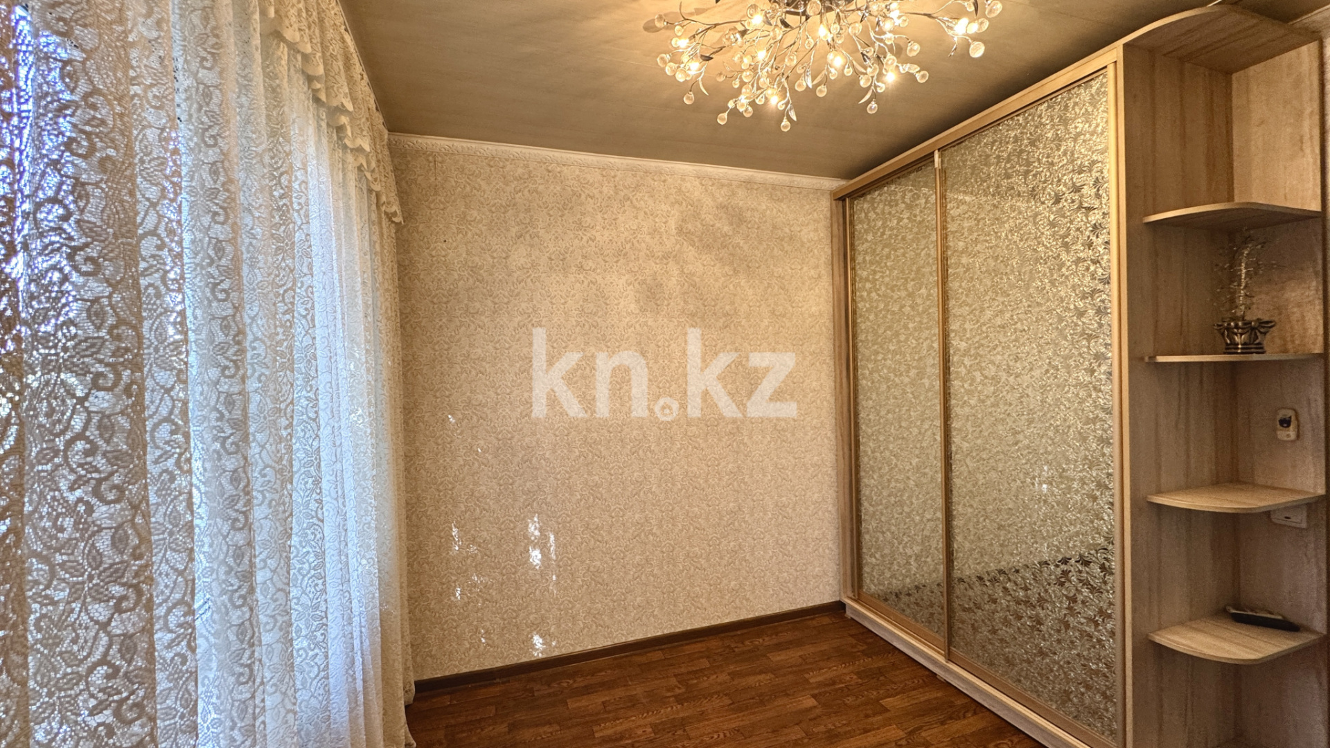 Продажа 2-комнатной квартиры, 42.5 м², пр. Назарбаева в Алматы