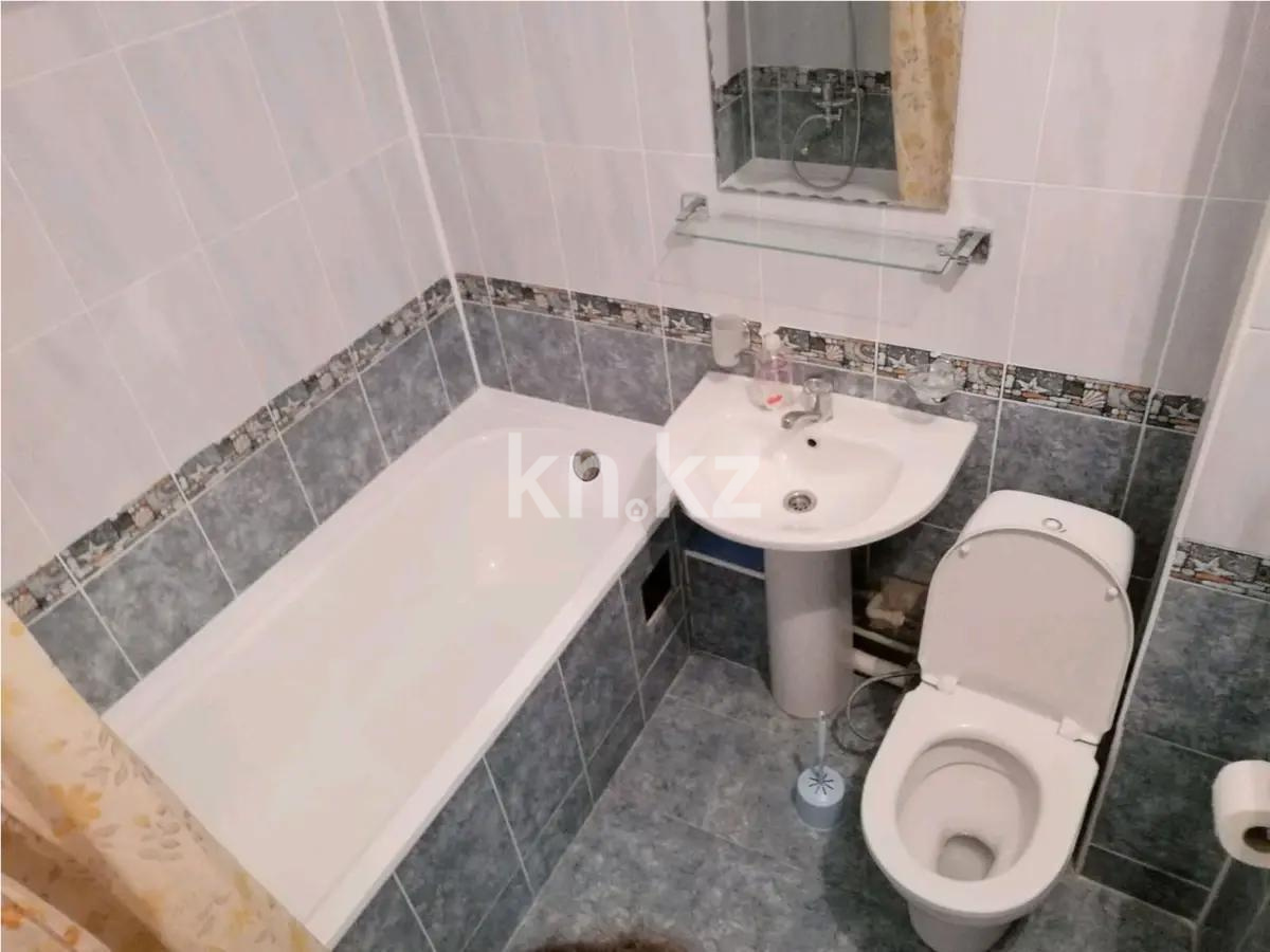 Продажа 1-комнатной квартиры, 41 м², мкр-н Аксай-2, дом  29 в Алматы - фото 3