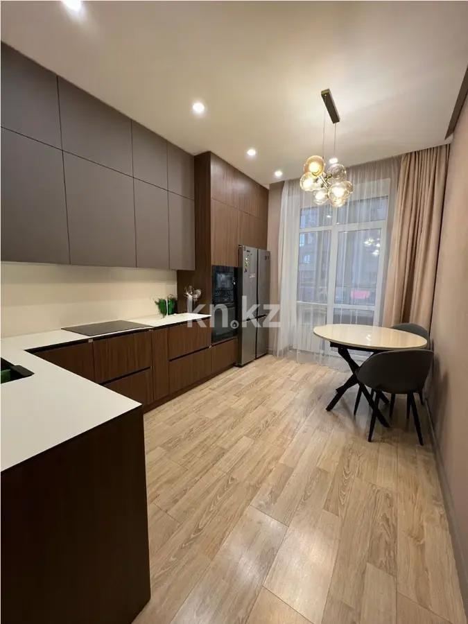 Продажа 3-комнатной квартиры, 84 м², ул. Омарова, дом  21 в Астане - фото 4