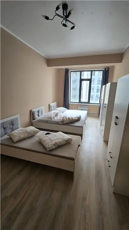 Продажа 2-комнатной квартиры, 70 м², ул. Варламова, дом  1/3а в Алматы