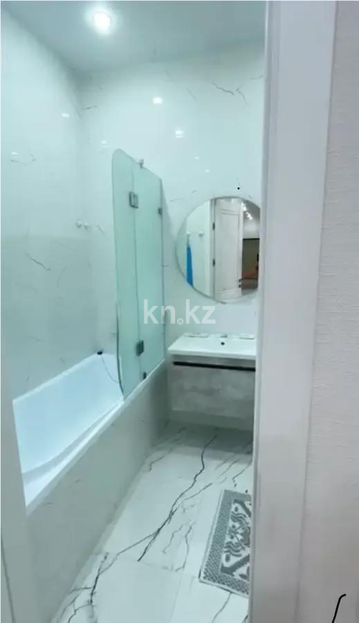 Продажа 3-комнатной квартиры, 107 м², ул. Толе би, дом  25/1 в Астане - фото 6