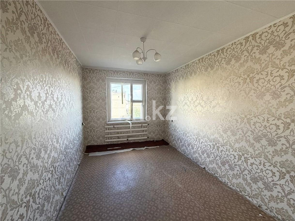 Продажа 4-комнатной квартиры, 82 м² в Шахтинске - фото 2