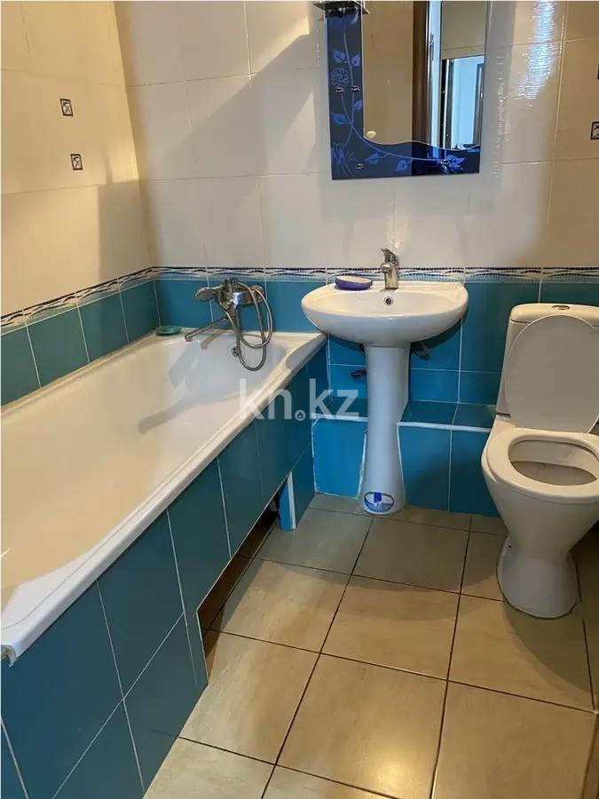 Продажа 2-комнатной квартиры, 52.3 м², ул. Жандосова, дом  140/2 в Алматы - фото 4