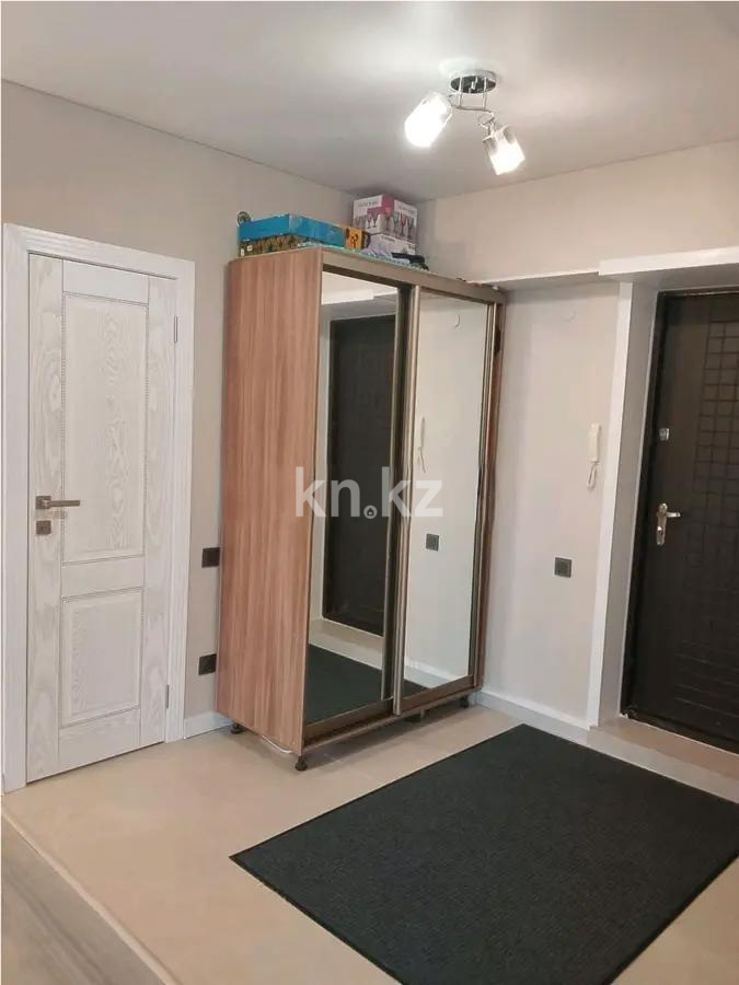 Продажа 1-комнатной квартиры, 36 м², ул. Жарокова, дом  126 в Алматы - фото 3