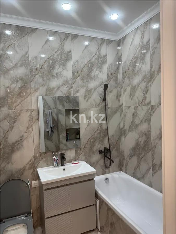 Продажа 2-комнатной квартиры, 62 м², ул. Байтурсынова, дом  8 в Астане - фото 4