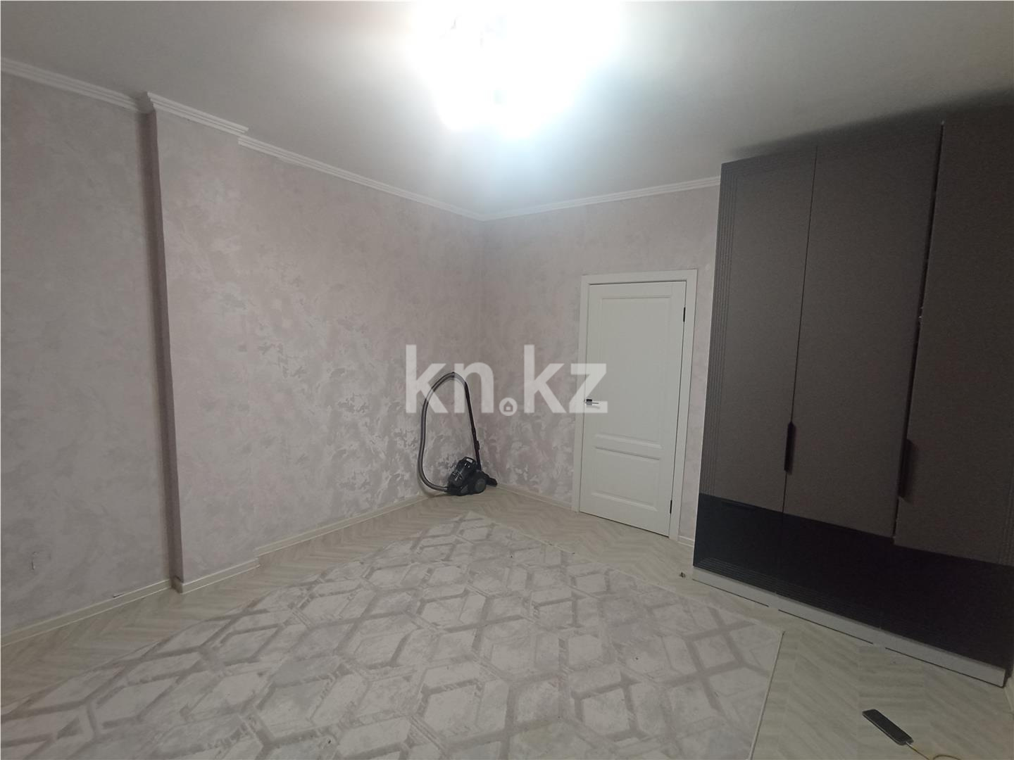 Продажа 3-комнатной квартиры, 81 м² в Караганде - фото 4