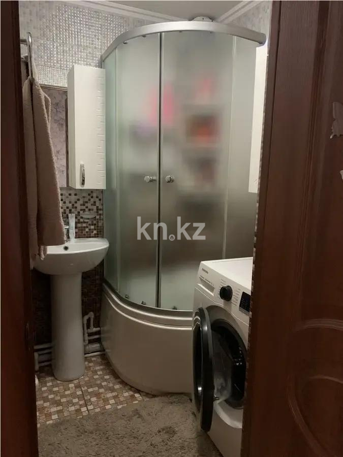 Продажа 2-комнатной квартиры, 50 м², ул. Металлистов, дом  44 в Караганде - фото 4