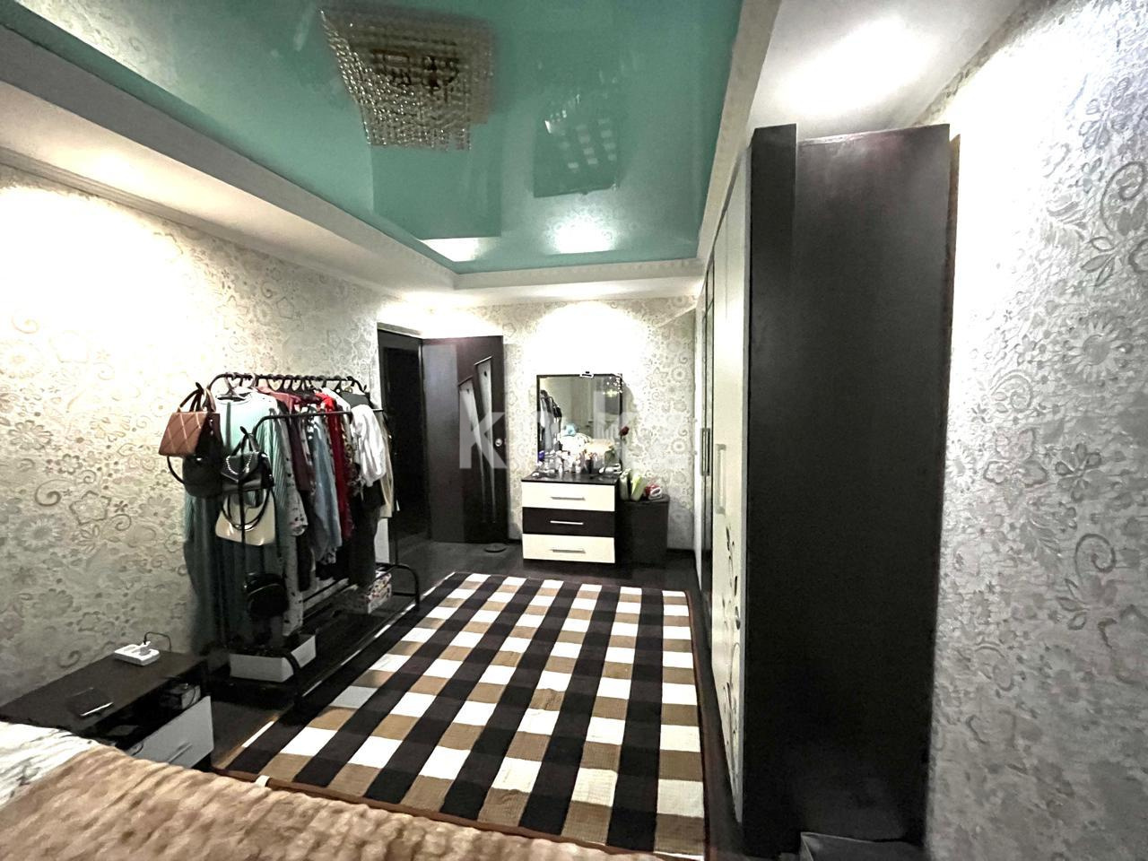 Продажа 3-комнатной квартиры, 67 м², 15-й мкр. в Караганде - фото 6