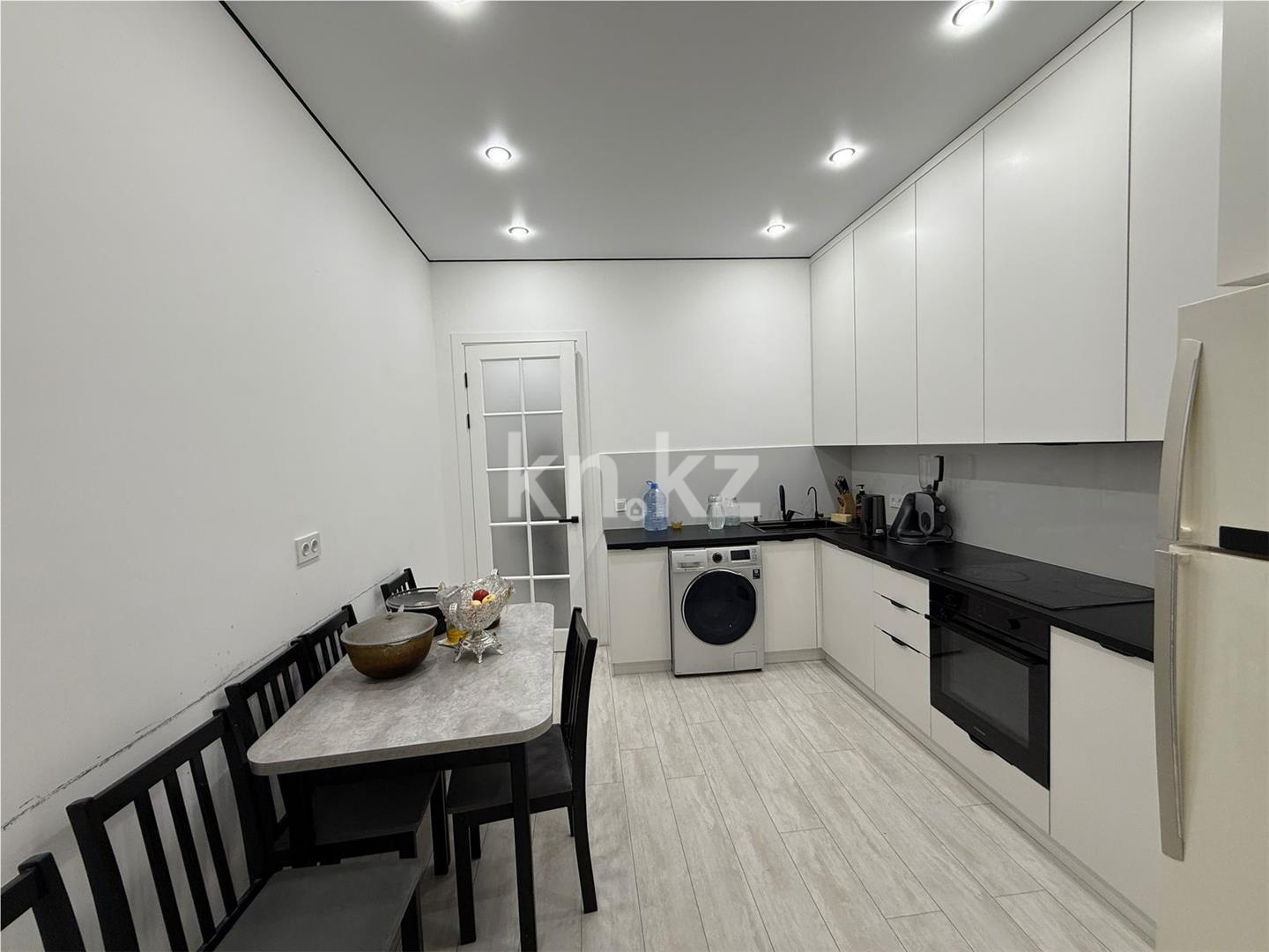 Продажа 2-комнатной квартиры, 58 м², ул. Е-181 в Астане - фото 4