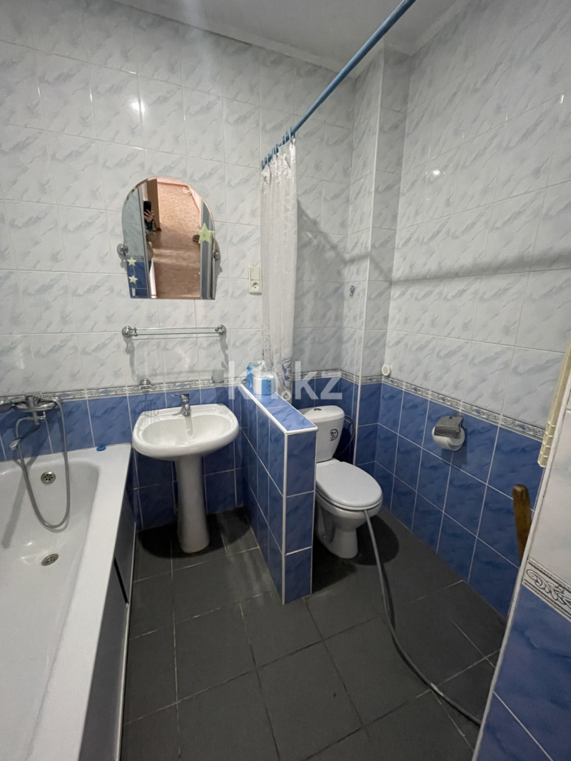 Продажа 2-комнатной квартиры, 52 м², ул. Протозанова, дом  81 в Усть-Каменогорске - фото 10