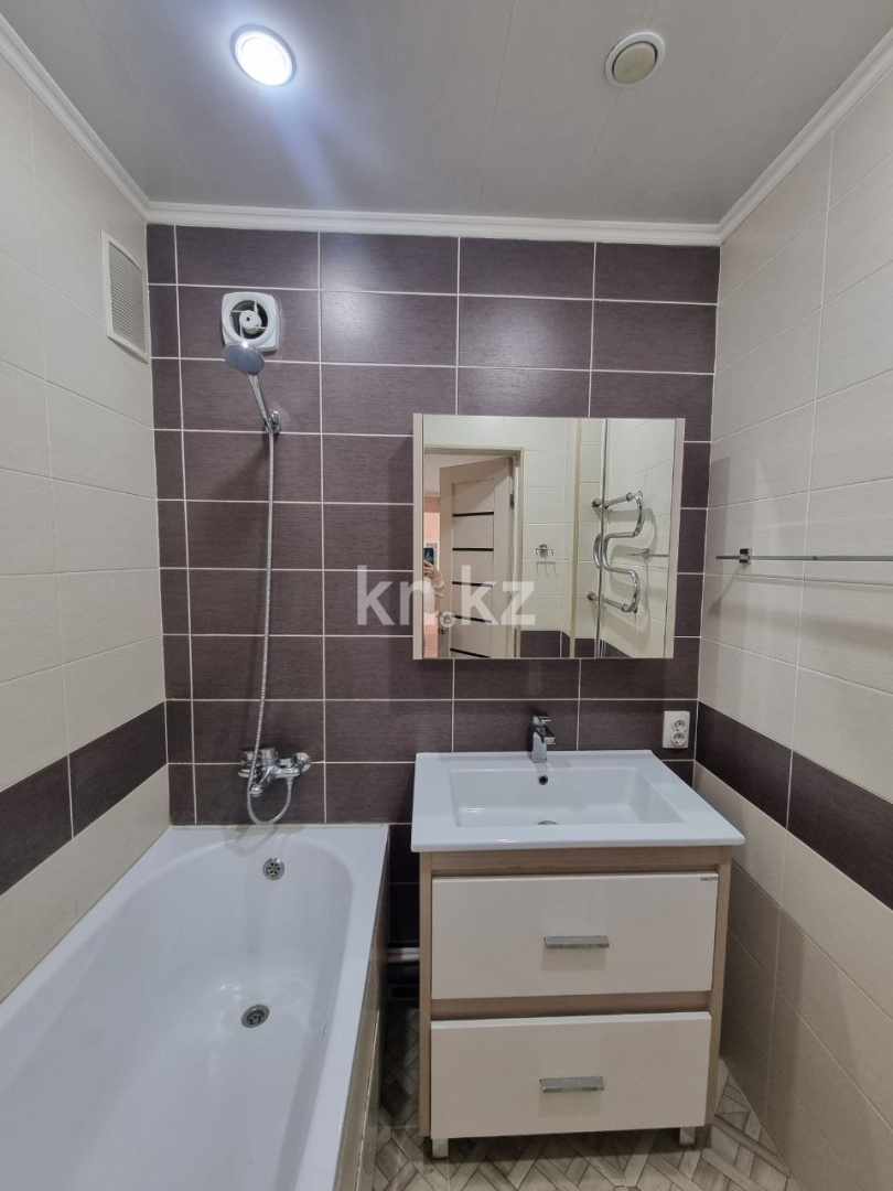 Продажа 4-комнатной квартиры, 86 м² в Караганде - фото 9
