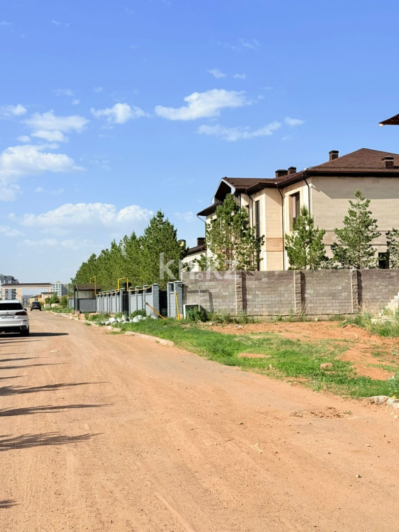 Продажа 5-комнатного дома, 324 м² в Астане