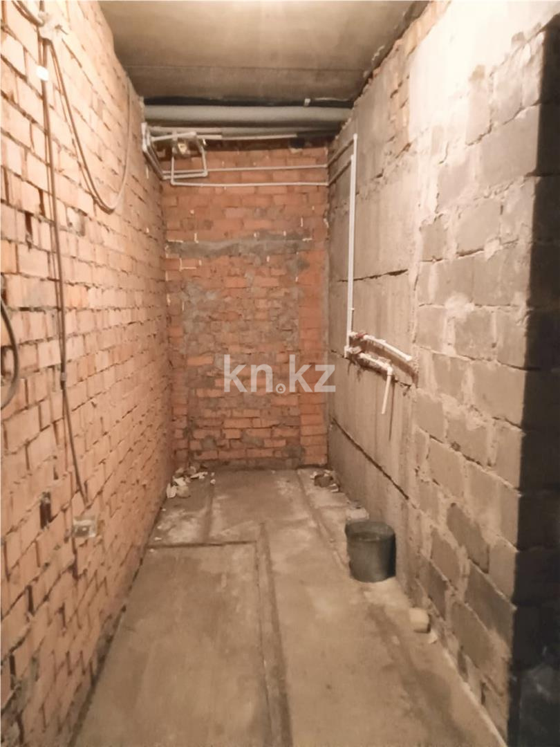 Продажа 5-комнатной квартиры, 132 м², мкр-н Алтын Арка в Караганде - фото 21