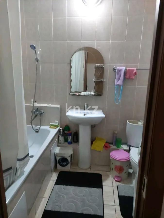 Продажа 1-комнатной квартиры, 41.3 м², мкр-н Нуркент, дом  66 в Алматы - фото 3