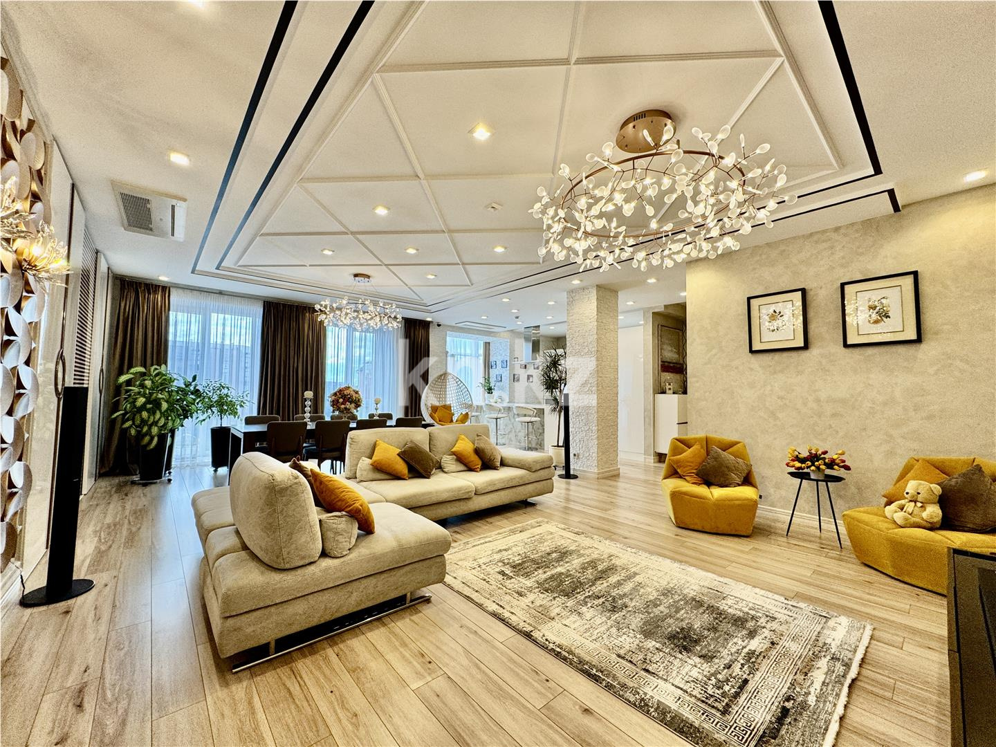 Продажа 4-комнатной квартиры, 198 м², ул. Ботаническая, дом  12/12 в Караганде - фото 6