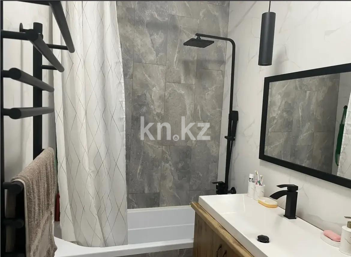 Продажа 3-комнатной квартиры, 100 м², ул. Сатпаева, дом  133/2 в Алматы - фото 5