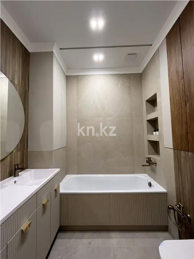 Продажа 2-комнатной квартиры, 50 м², ул. Ашимова, дом  13 в Караганде - фото 4