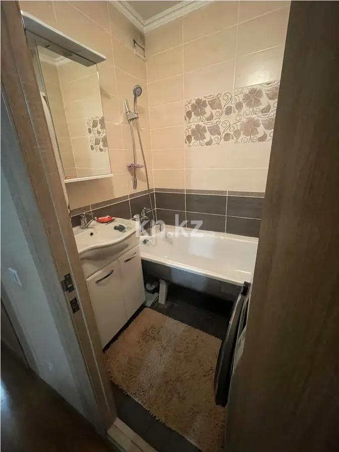 Продажа 2-комнатной квартиры, 53 м², мкр-н Гульдер-1, дом  3 в Караганде - фото 4