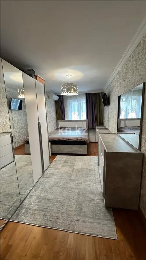 Продажа 3-комнатной квартиры, 58.9 м², ул. Валиханова, дом  34 в Алматы - фото 2