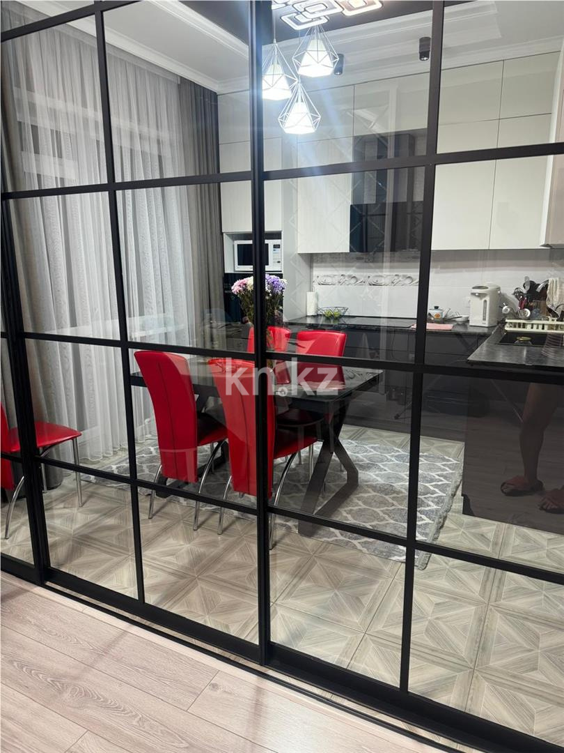 Продажа 4-комнатной квартиры, 106 м², пр. Шахтеров в Караганде - фото 13