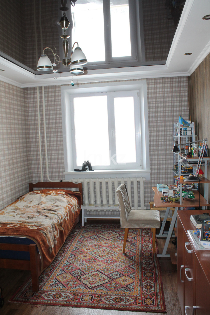 Продажа 4-комнатной квартиры, 76 м², мкр-н Гульдер-1, дом  18 в Караганде - фото 11