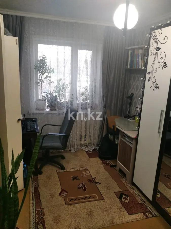 Продажа 3-комнатной квартиры, 57 м², мкр-н 12, дом  24 в Караганде - фото 2