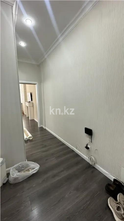 Продажа 3-комнатной квартиры, 82 м², ул. Бектурова, дом  7 в Астане - фото 3