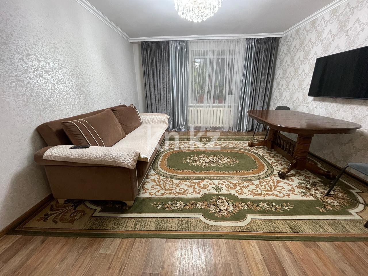 Продажа 4-комнатной квартиры, 71 м², ул. Гапеева в Караганде