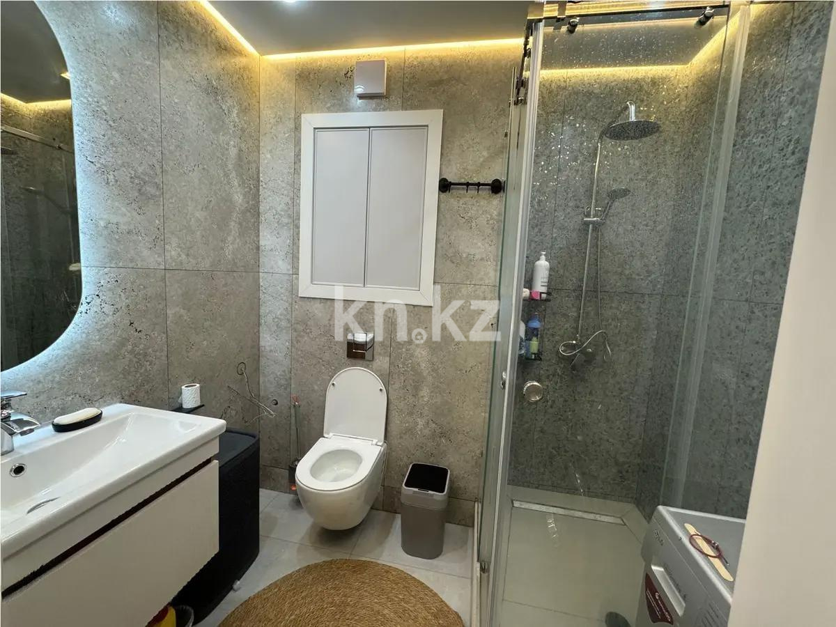 Продажа 2-комнатной квартиры, 62.2 м² в Алматы - фото 4