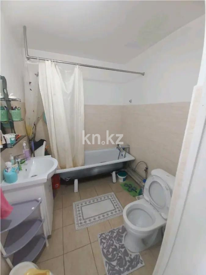 Продажа 1-комнатной квартиры, 41 м², мкр-н Нуркент, дом  5/2 в Алматы - фото 3