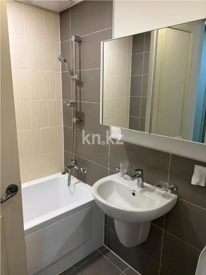 Продажа 2-комнатной квартиры, 74 м² в Астане - фото 4