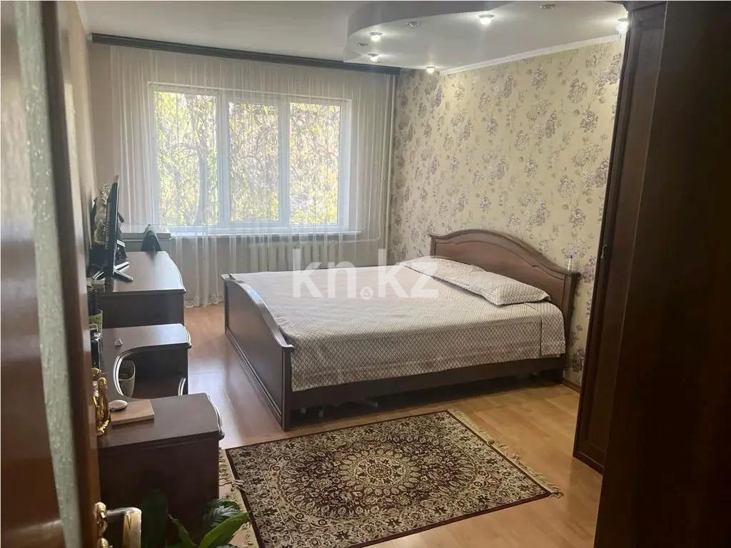 Продажа 3-комнатной квартиры, 65 м², ул. Радостовца, дом  33 в Алматы - фото 2