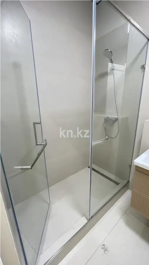 Продажа 2-комнатной квартиры, 54 м², пр. Абая, дом  10 в Астане - фото 5