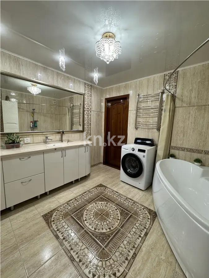 Продажа 4-комнатной квартиры, 102 м², пр. Н. Абдирова, дом  25 в Караганде - фото 6